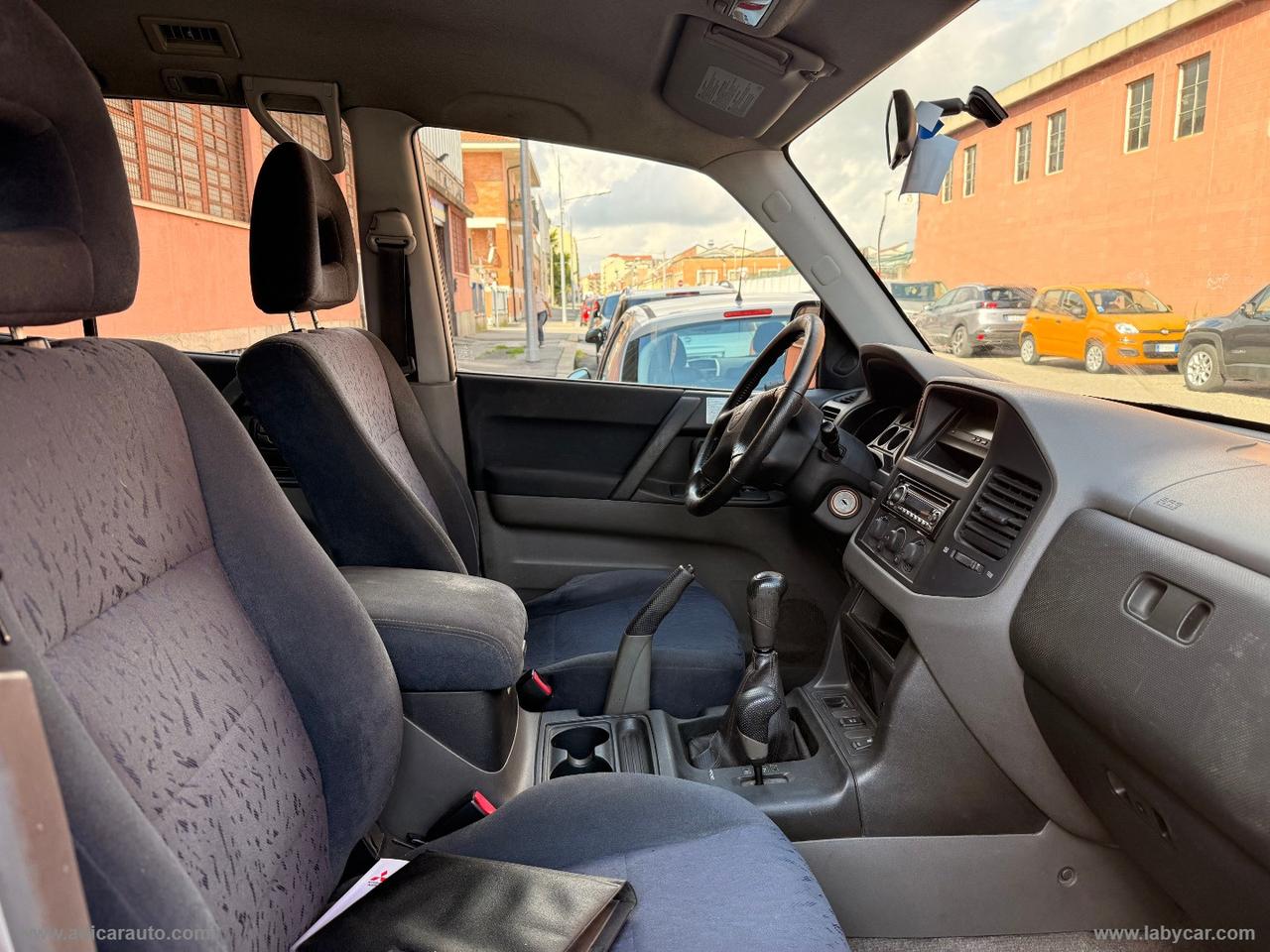 MITSUBISHI Pajero 3.2 16V DI-D 5p. GLX