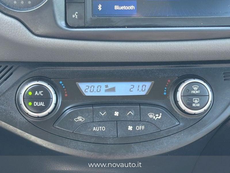 Toyota Yaris Yaris 5p 1.5h Active my18