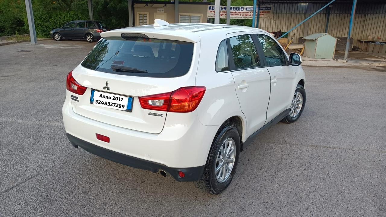 Mitsubishi ASX 1.6 diesel 2017 navigatore e retrocamera
