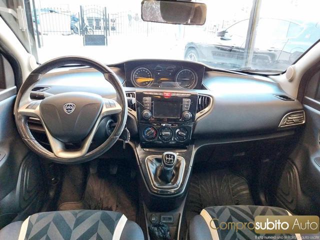 LANCIA Ypsilon 1.2 69 CV GPL Platinum