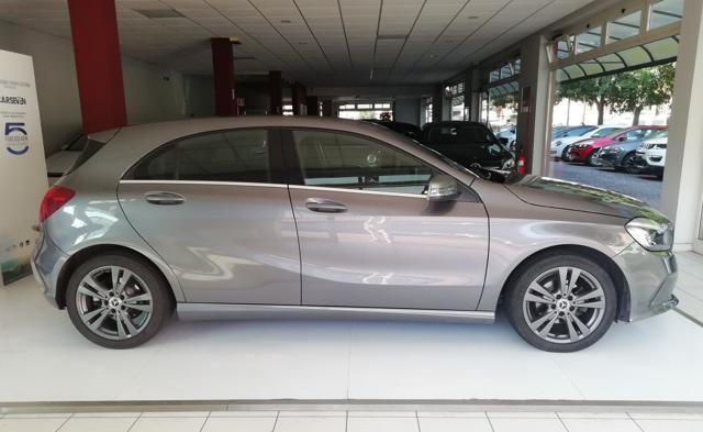 MERCEDES-BENZ A 180 d Automatic Sport