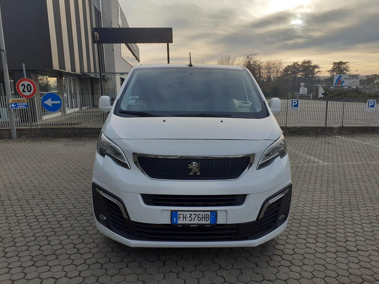 Peugeot EXPERT