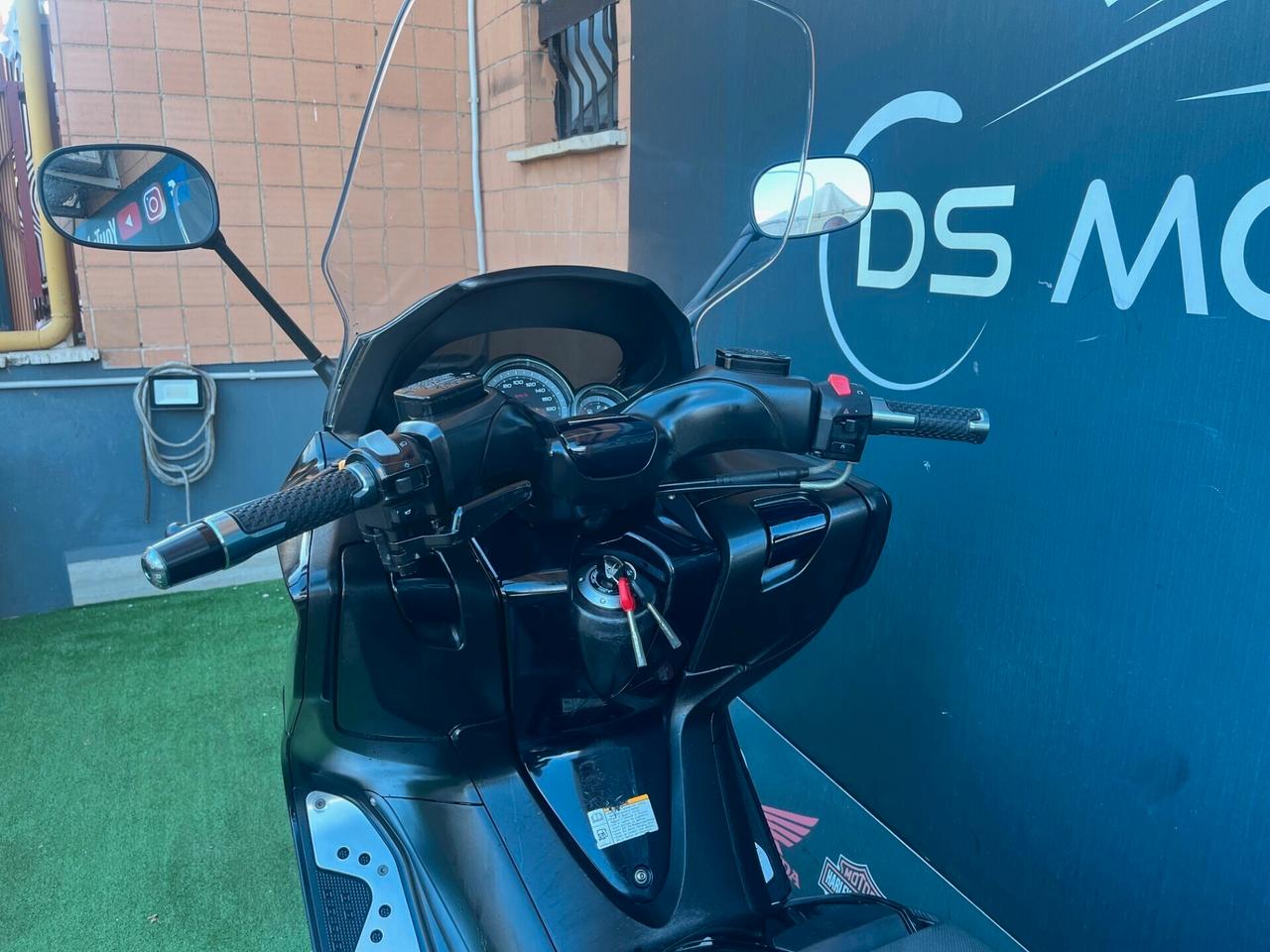 Yamaha TMAX GARANZIA PERMUTE FINANZIAMENTO