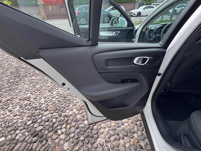 VOLVO XC40 T5 Recharge Plug-in Hybrid Inscription Expression