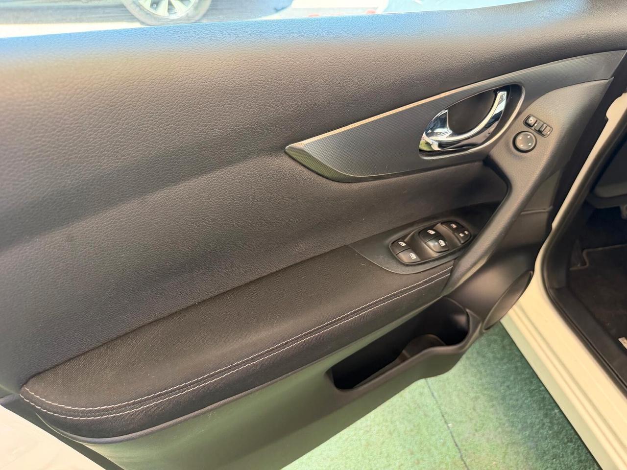 NISSAN QASHQAI 1.6 DIESEL 130CV N-CONNECTA