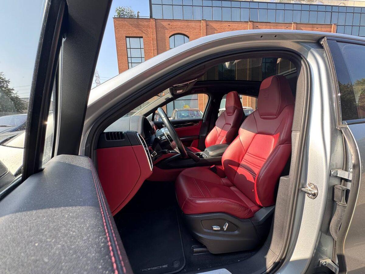 Porsche Cayenne 3.0 e-hybrid 5p.ti tiptronic