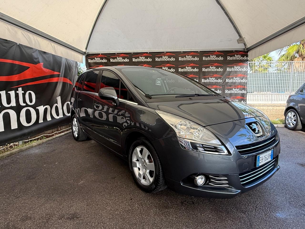 Peugeot 5008 1.6 HDi 112CV Posti 7 automatica