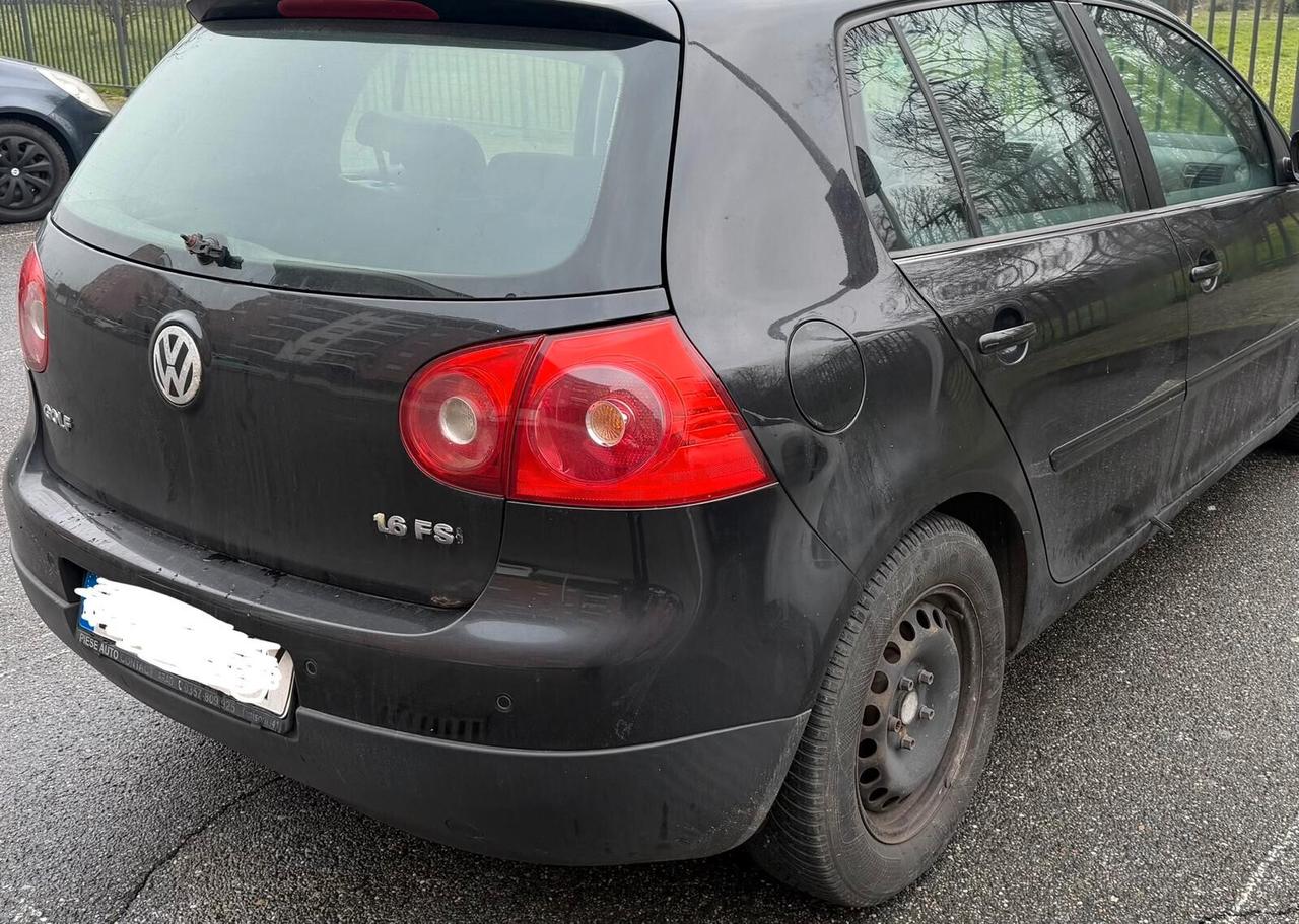 Volkswagen Golf 1.6 16V FSI 5p. Comfortline
