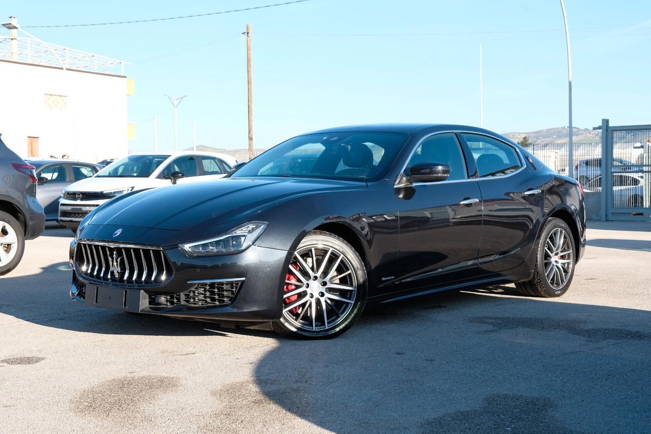 Maserati Ghibli V6 Diesel 275 CV Granlusso