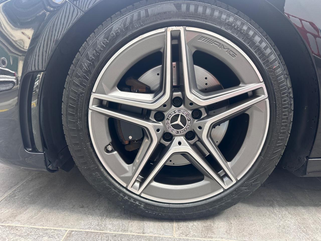 Mercedes-benz A 220 d Automatic Premium