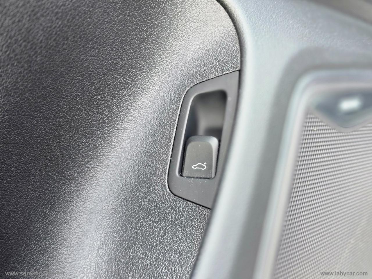 AUDI Q3 2.0 TDI 184CV quattro S line Edition TETTUCCIO
