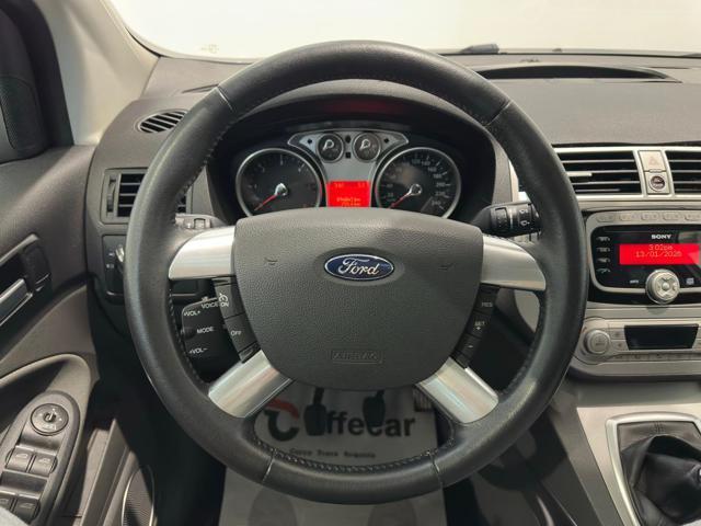 FORD Kuga 2.0 TDCi 4WD Titanium
