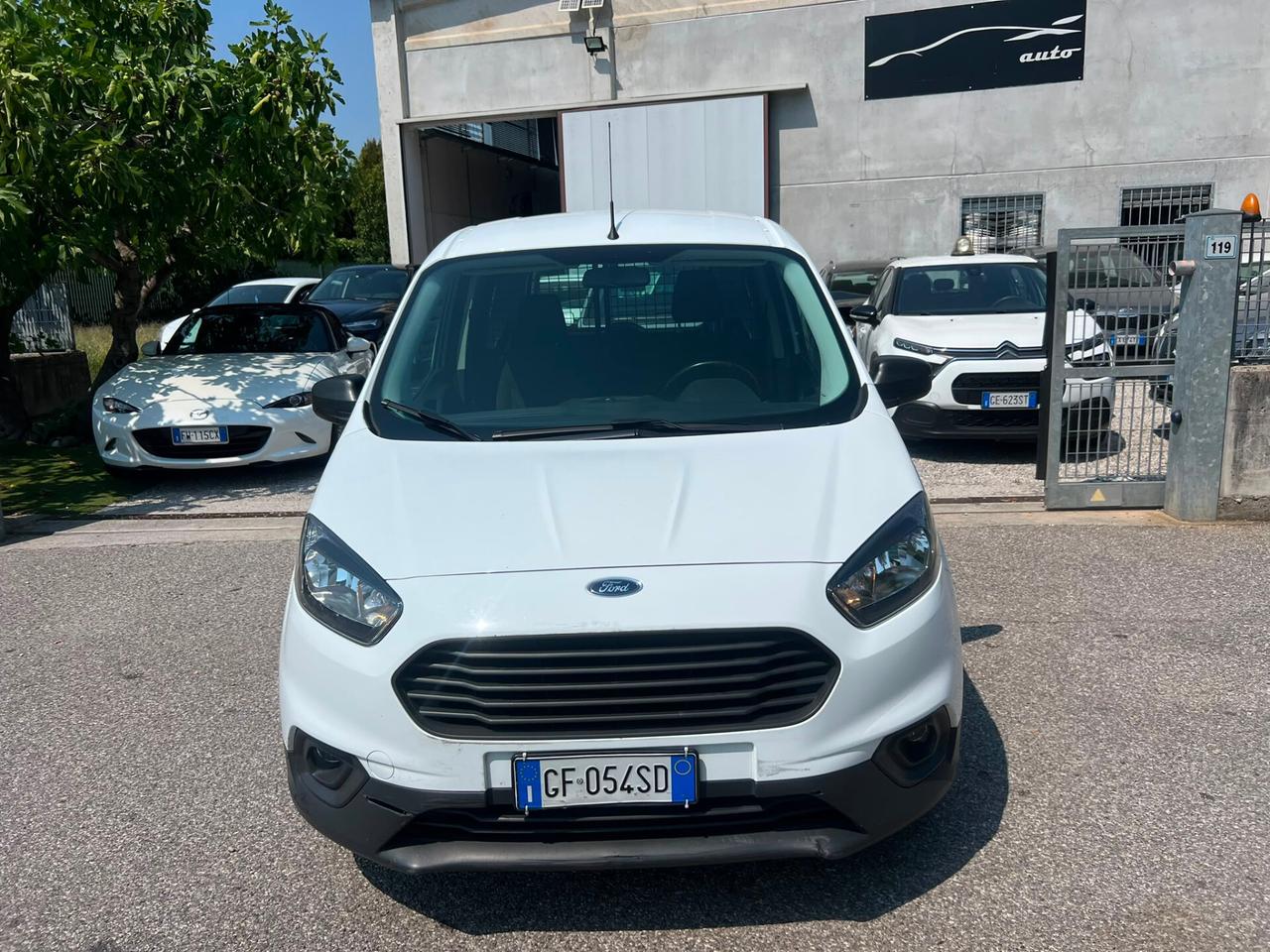 Transit Courier 1.5 TDCi 100CV Van Tr