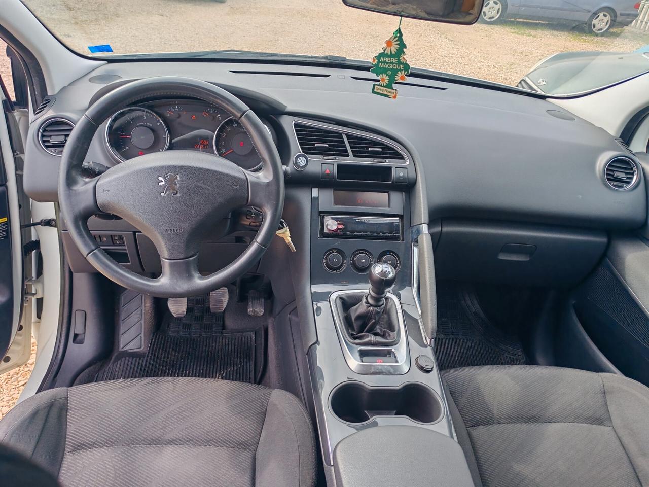 Peugeot 3008 1.6 HDi 112CV Business