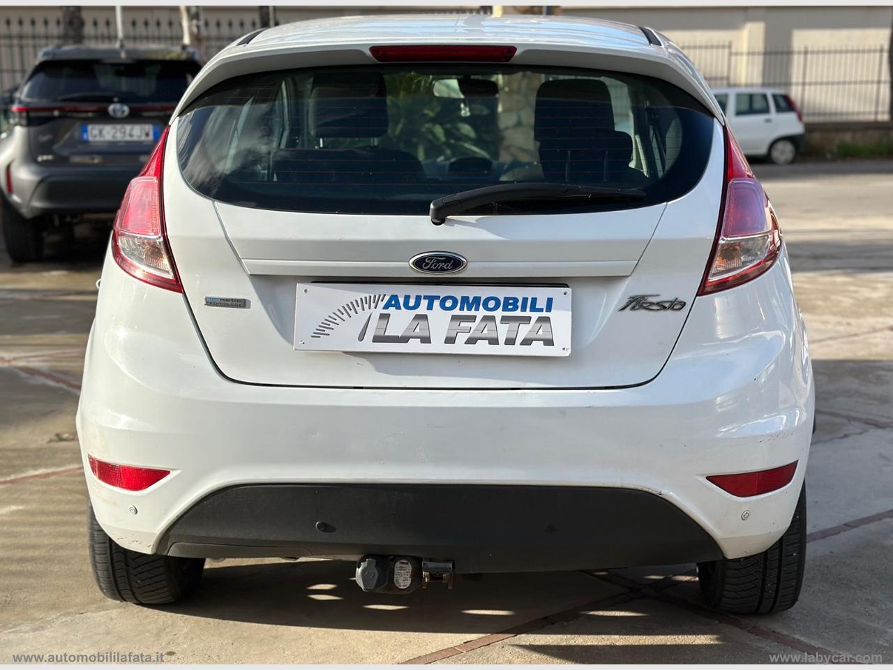 FORD Fiesta 1.5 TDCi 75 CV 5p. DIESEL CON GANCIO TRAINO