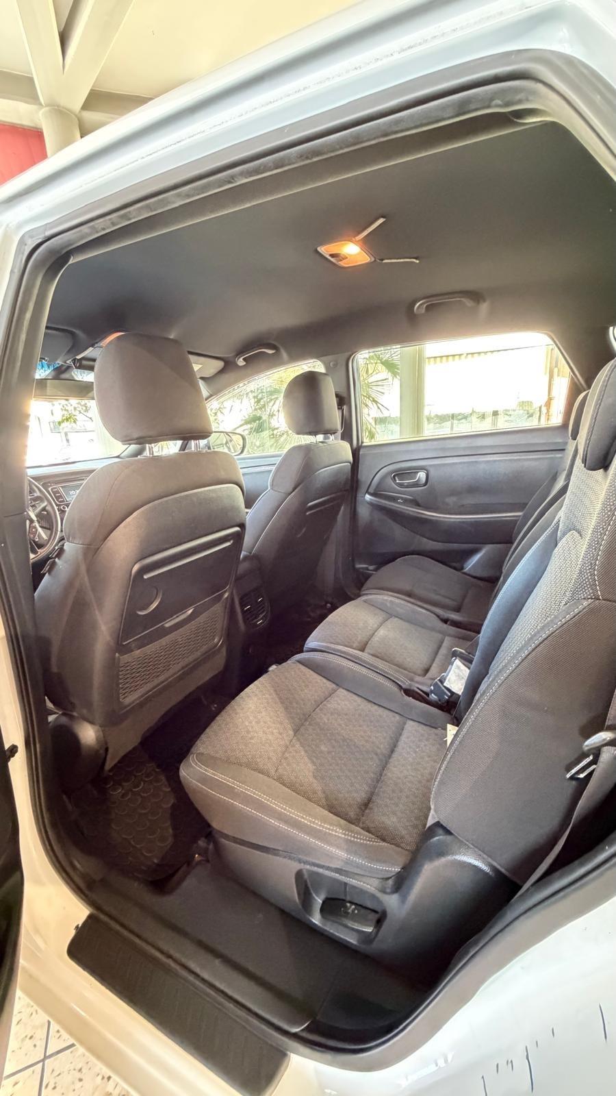 Kia Carens 1.7 CRDi 141 CV DCT Platinum