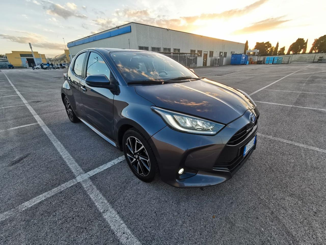 Toyota Yaris 1.5 Hybrid 5 porte Trend - 2024