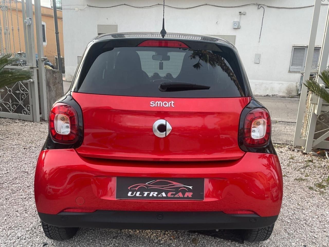 Smart ForFour 70 1.0 twinamic Passion LED NAVI