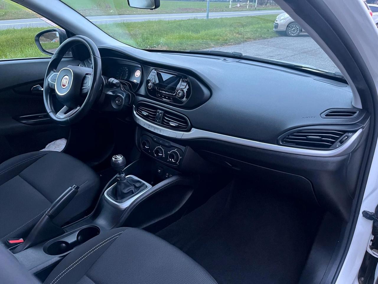 Fiat Tipo 1.4 SW Lounge