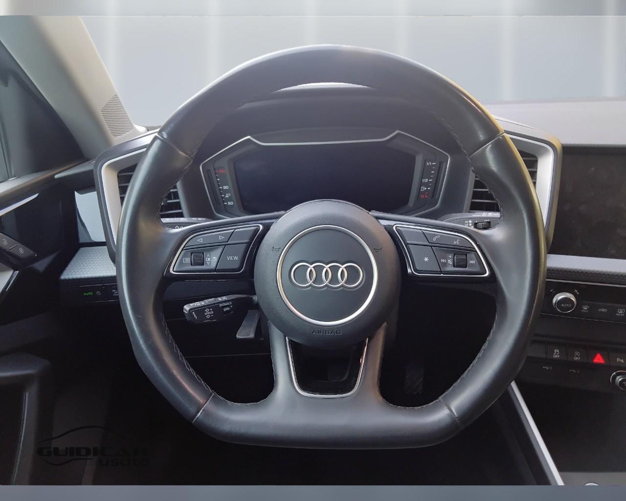 AUDI A1 II 2022 allstreet - A1 allstreet 30 1.0 tfsi Identity Contrast 116cv s tronic