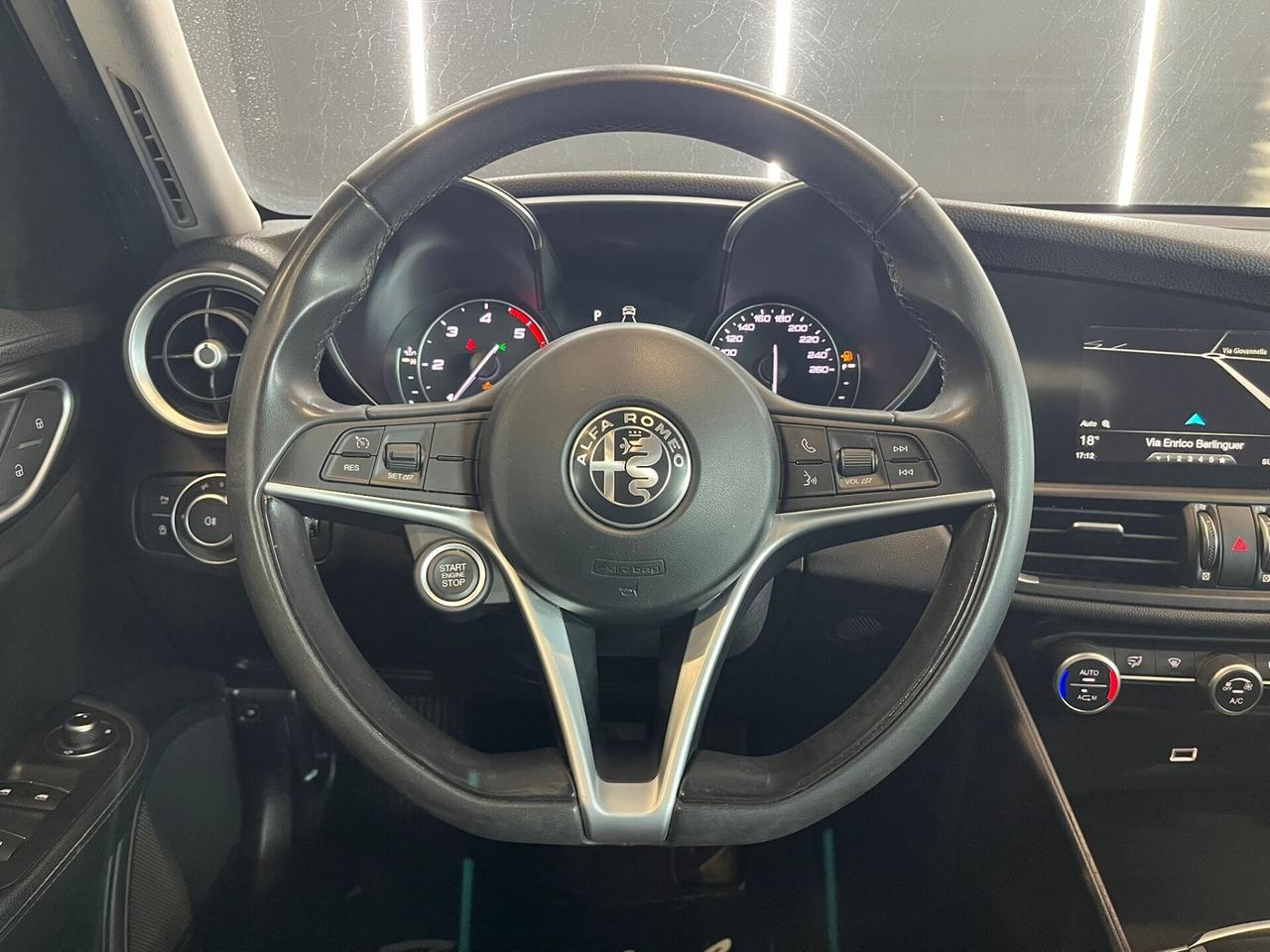 Alfa Romeo Giulia 2.2 Diesel Business Automatico OK NEOPATENTATI