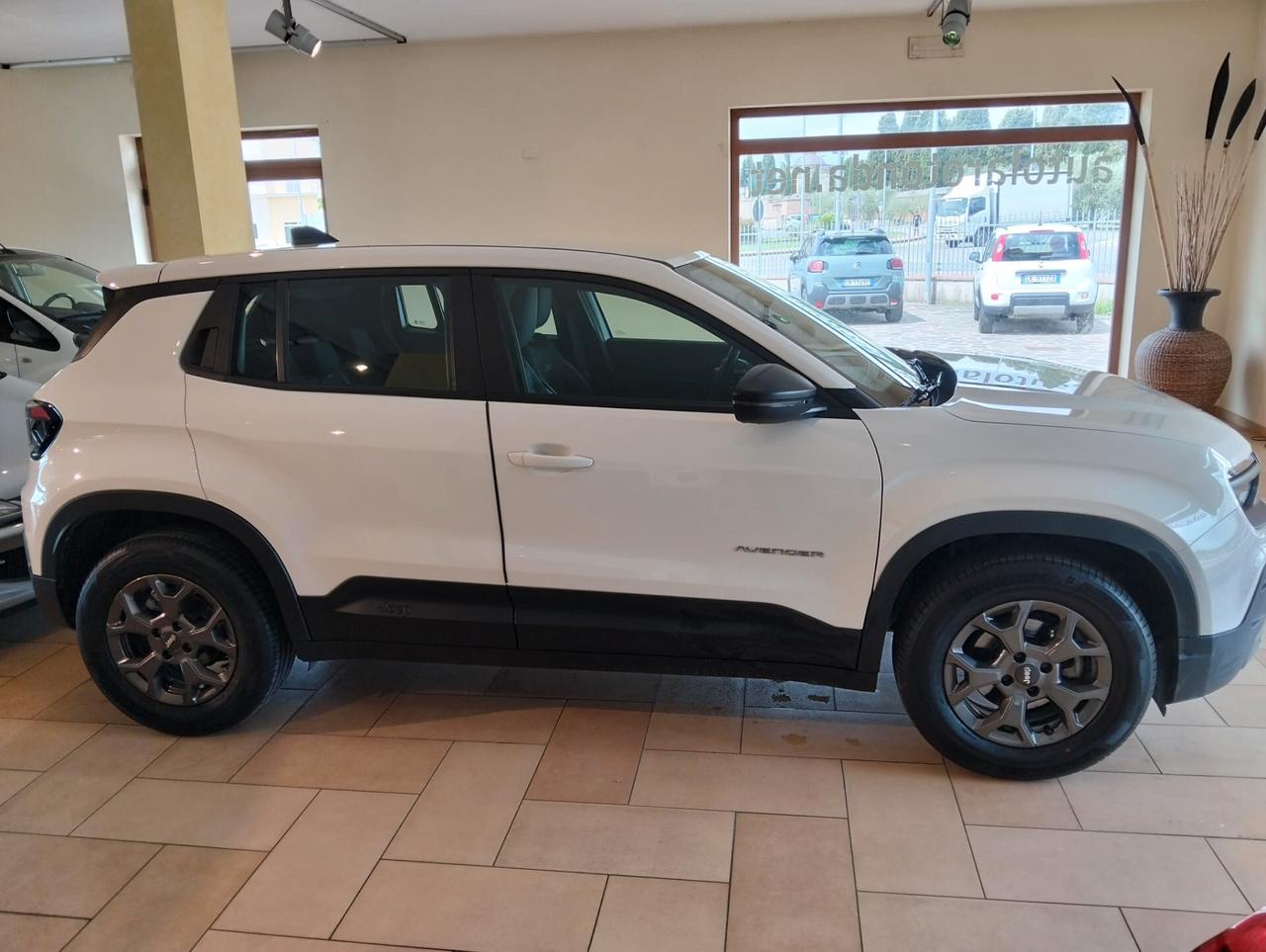 Jeep Avenger 1.2 Turbo 100 CV Longitude