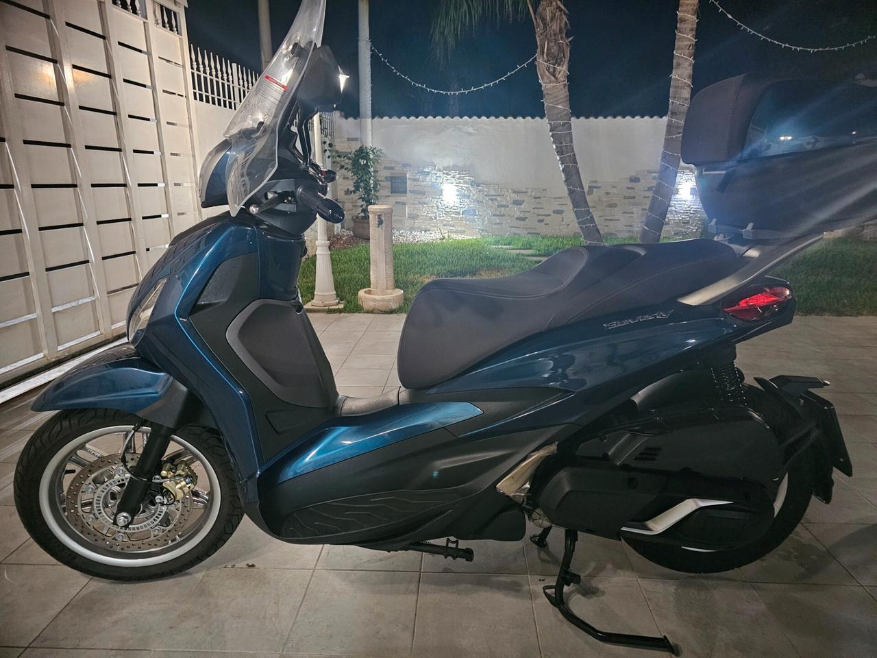 Piaggio Beverly 400 i.e. Elegante