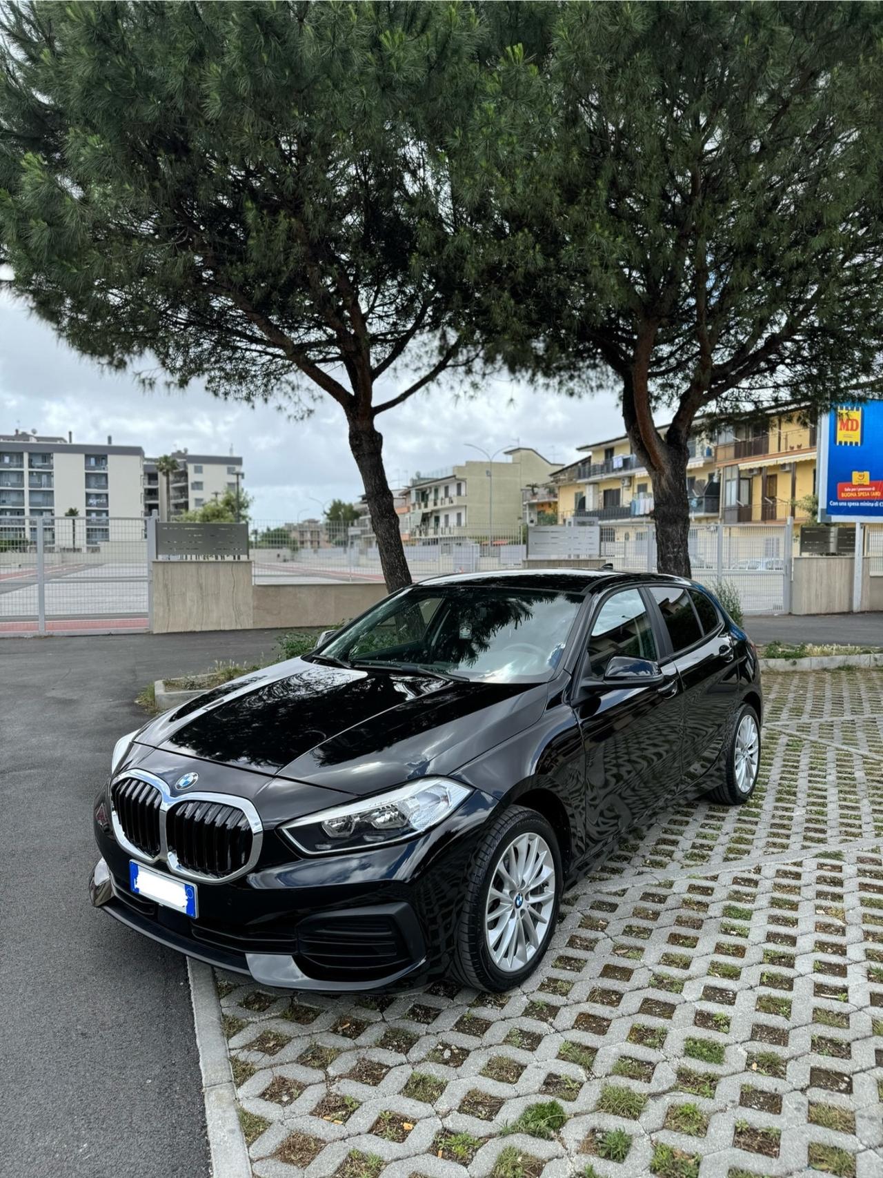 Bmw 116 116d 5p. Advantage