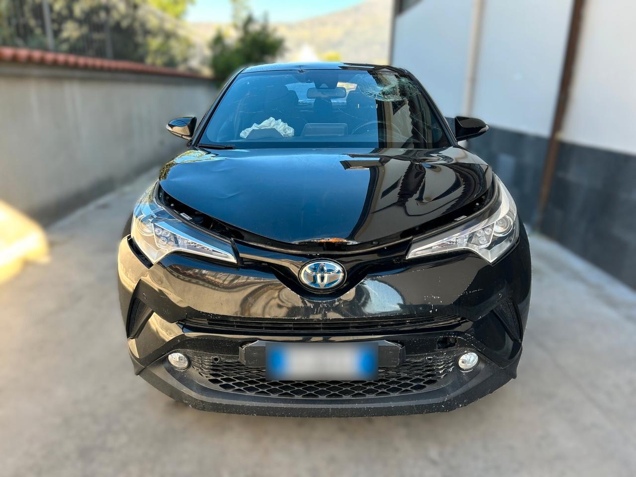 Toyota C-HR 1.8 Hybrid E-CVT Business - 2019