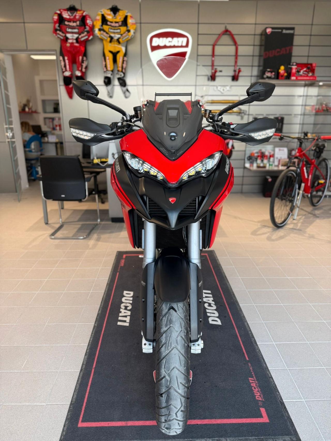 Ducati Multistrada V2 S MY 2023 FULL BORSE