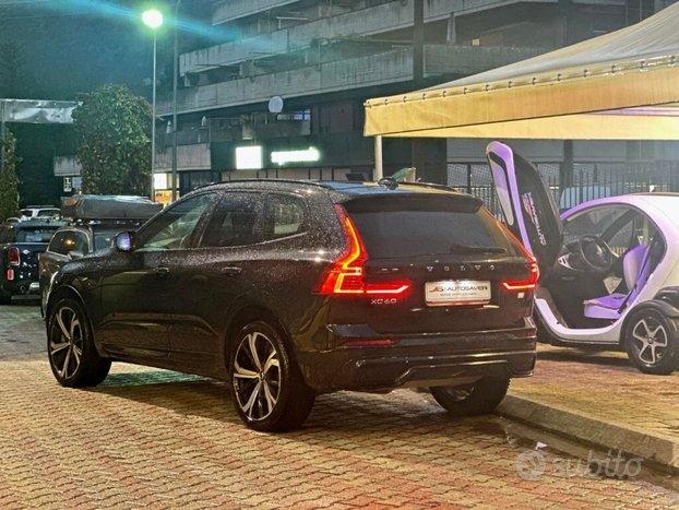 Volvo xc 60 T6 PLUG-IN AWD AUTO RECHARGE R-DESIGN