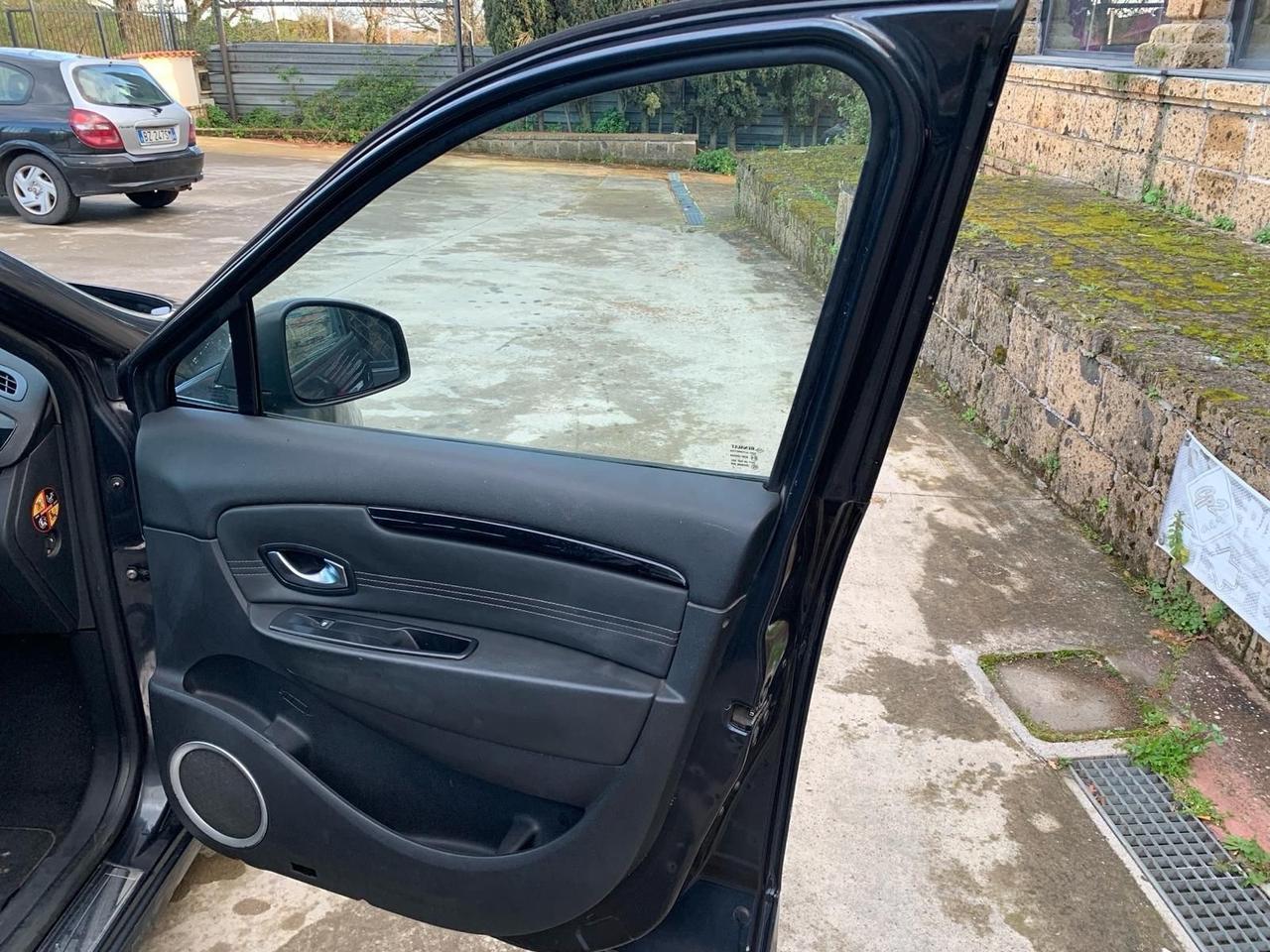 Renault Scenic Scénic X-Mod 1.5 dCi 110CV Luxe