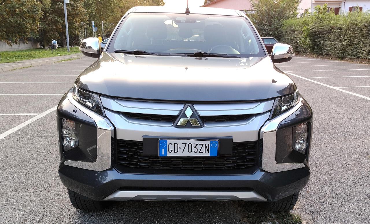 Mitsubishi L200 2.3D Double Cab 4x4 Intense Gancio