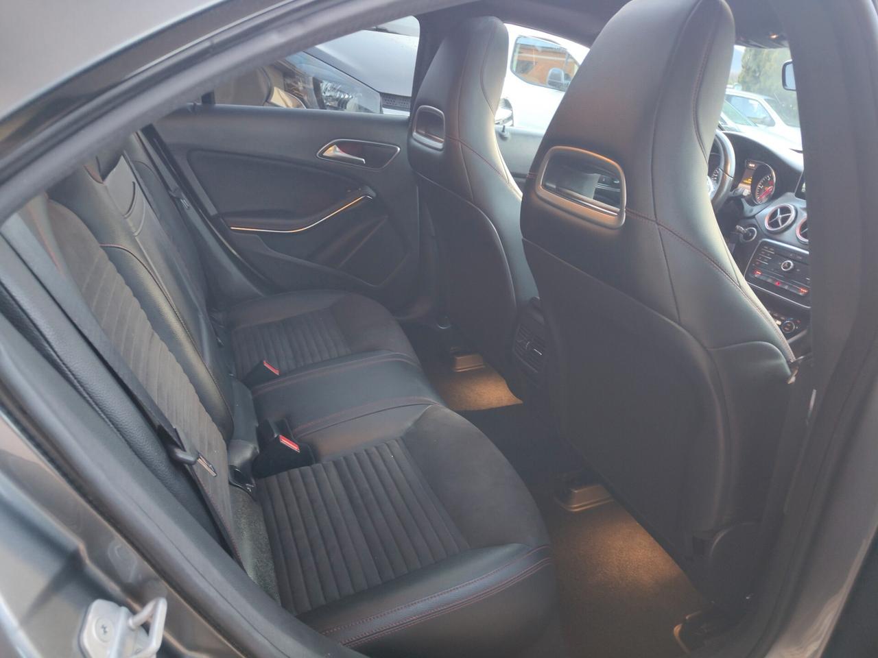 Mercedes-benz CLA 220 d 4Matic Automatic Premium