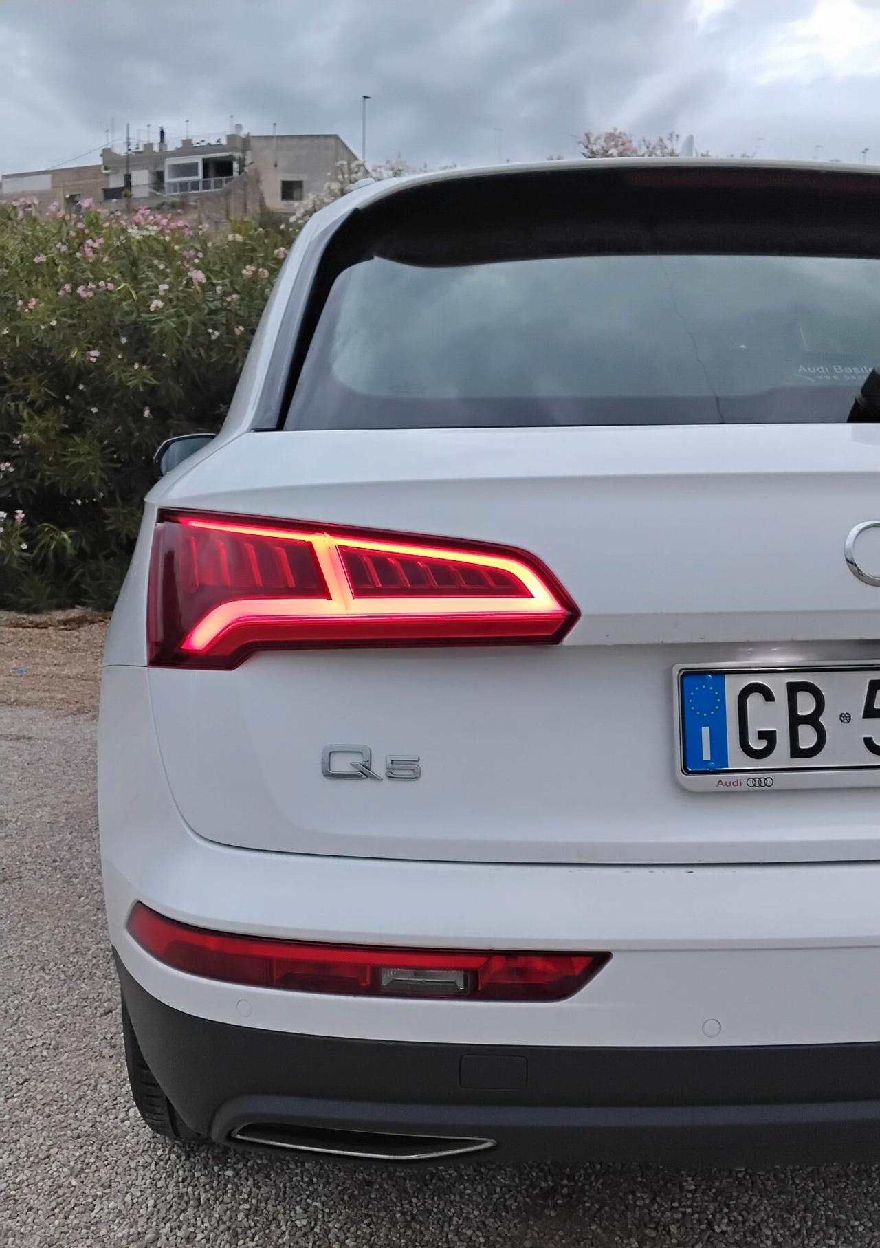 Audi Q5 35 TDI S tronic