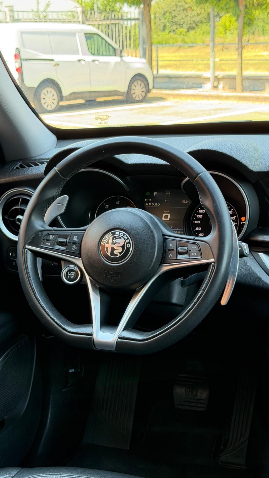 Alfa Romeo Stelvio 2.2 Turbodiesel 190 CV AT8 Q4 Executive