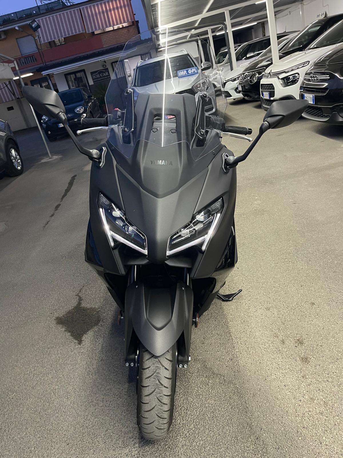 Yamaha T Max 560 Sport 1.100 km