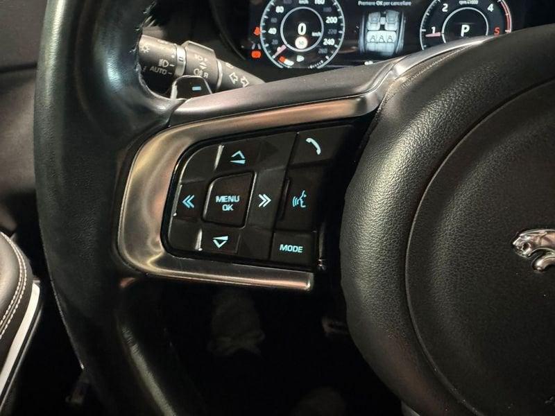 Jaguar E-Pace E-Pace 2.0D 180 CV AWD aut. R-Dynamic S