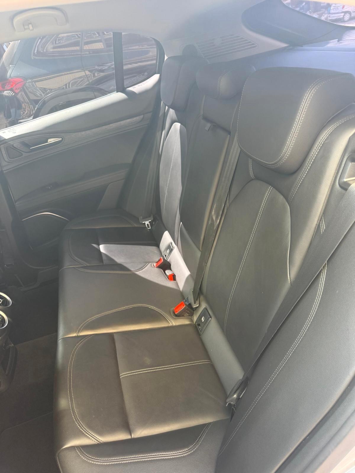 Alfa Romeo Stelvio 2.2 Turbodiesel 190 CV AT8 RWD Executive 2021 IVA