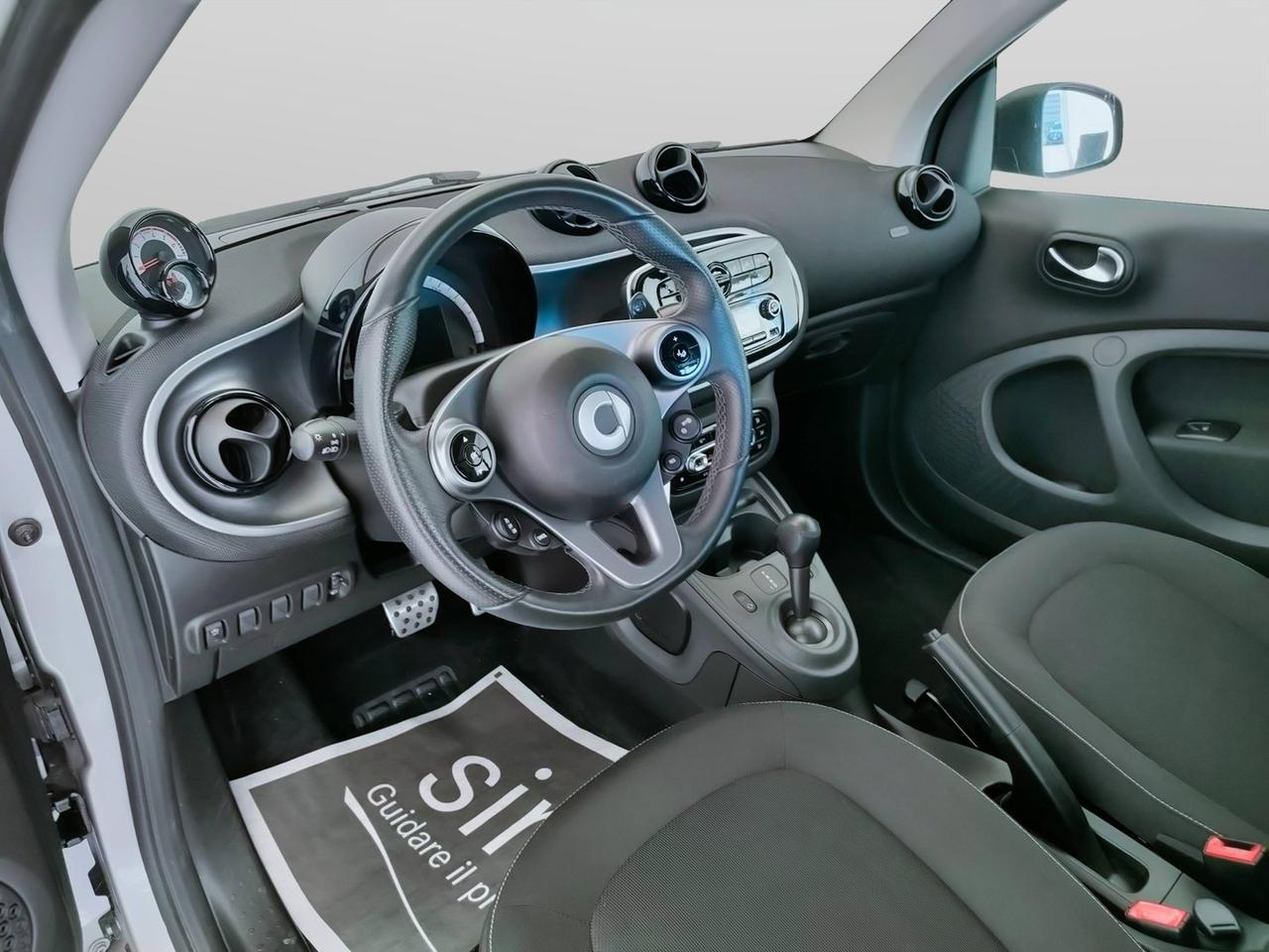 SMART Fortwo III 2015 - Fortwo 1.0 Passion 71cv twinamic my18