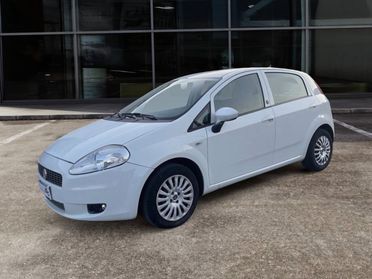 FIAT Grande Punto 1.2 BENZ 69 CV 5 porte ADATTA A NEOPATENTATI