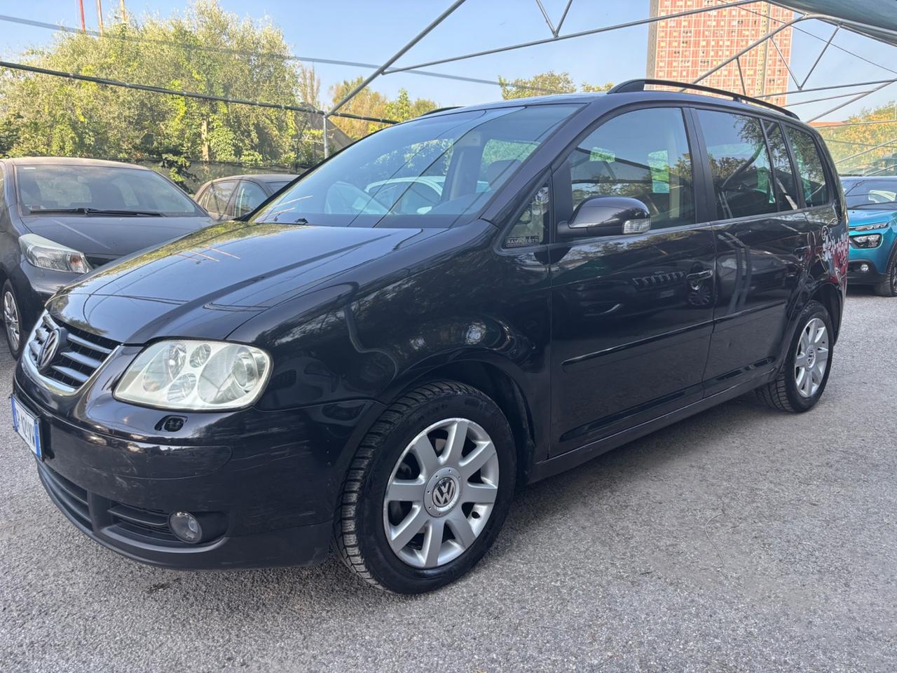 Volkswagen Touran 2.0 TDI 136CV highline Automatica