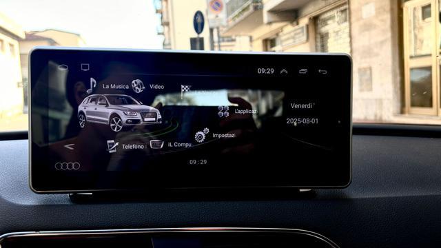 AUDI Q3 2.0 TDI 150 CV Business