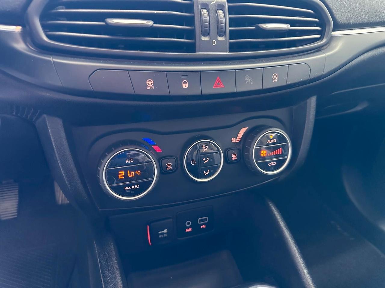 Fiat Tipo 1.6 Mjt S&S DCT SW Lounge