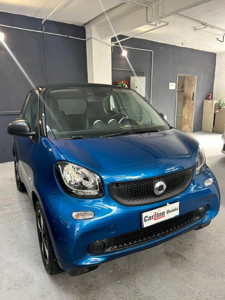 Smart ForTwo 70 1.0 SOLO 67.000KM - 2019