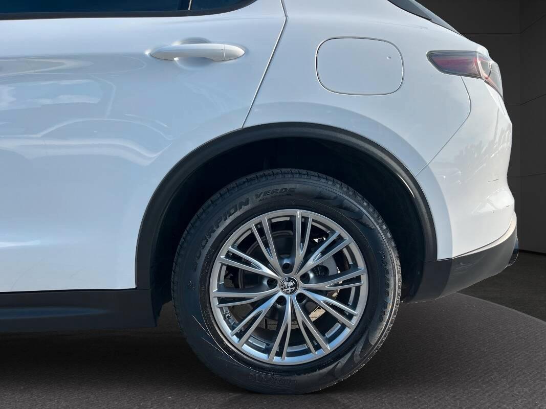 Alfa Romeo Stelvio 2.2 t Super rwd 160cv auto