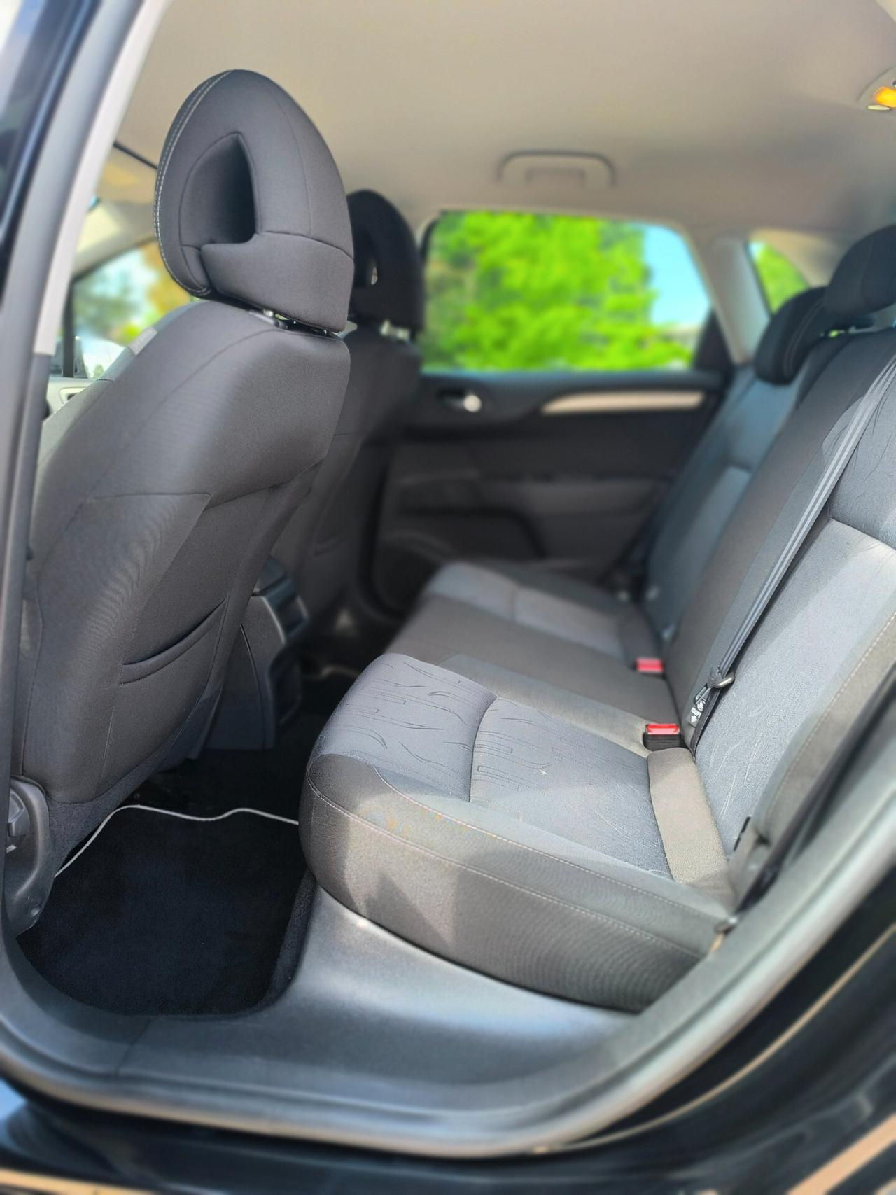 Citroen C4 1.6 HDi 110 Business