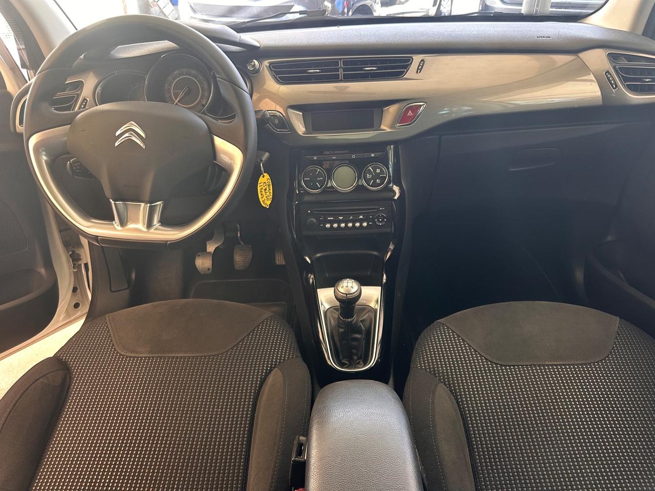 Citroen C3 1.1 Benz 60 Cv 5p Exclusive WHYTE