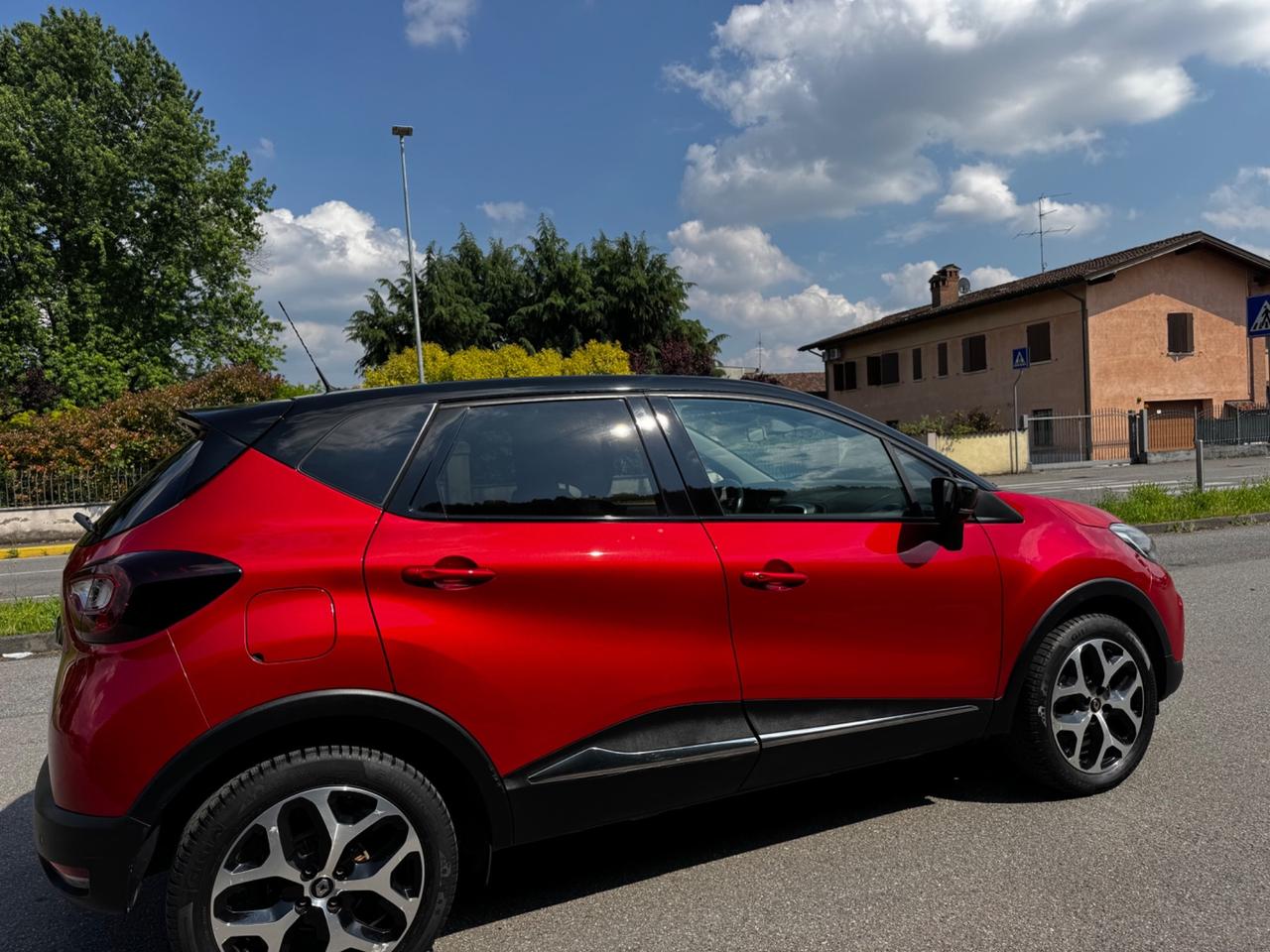 Renault Captur 900, benzina, anno 2019, 92.000 km!