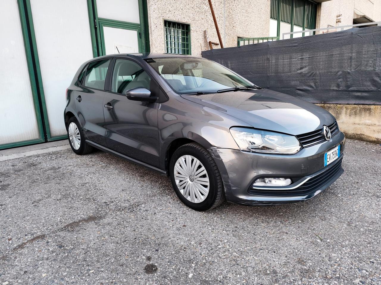 Volkswagen Polo 1.0 BENZINA NEOPATENTATI UNIPROPRIETARIO